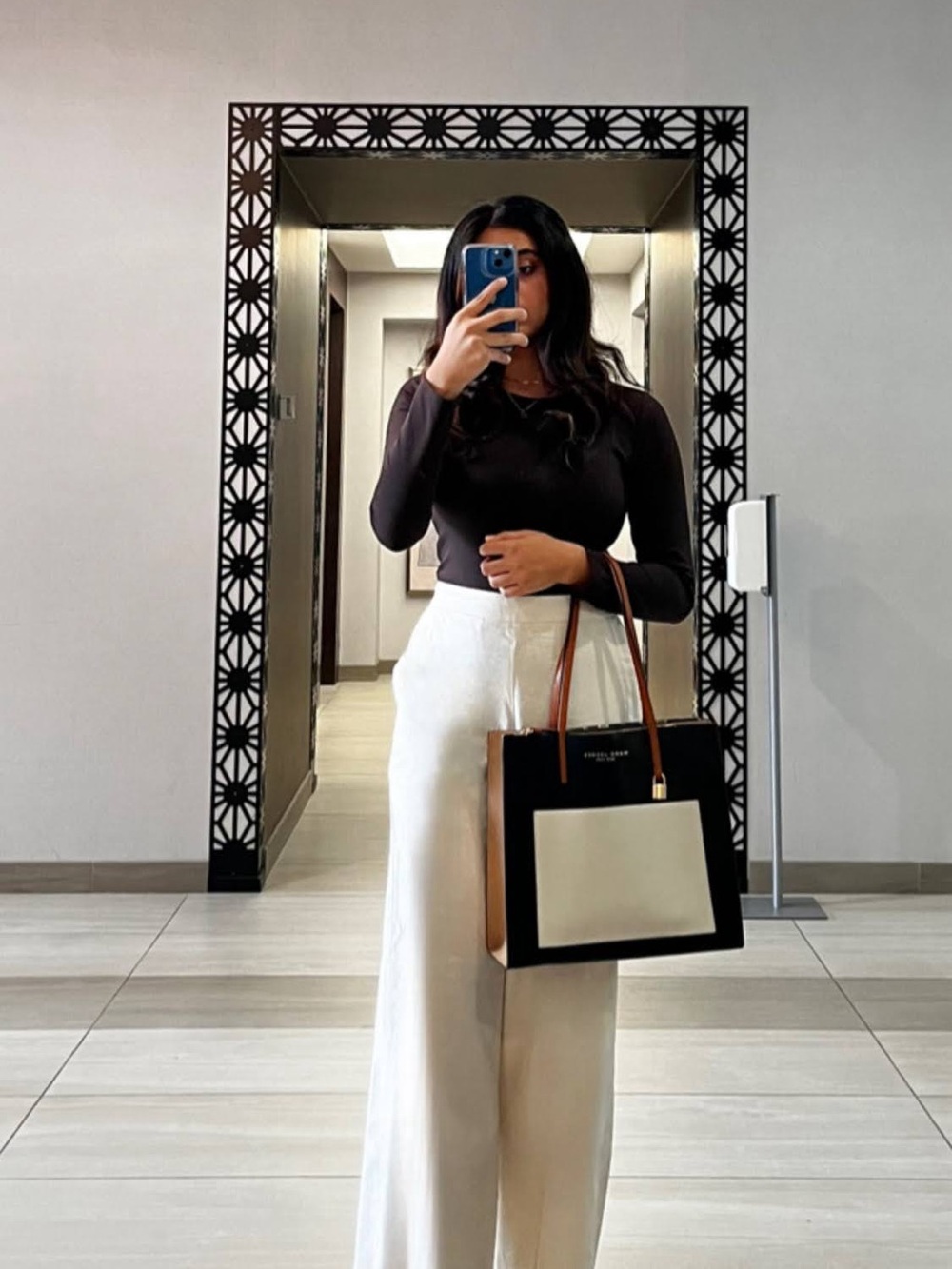 Off-White Cream Linen Pants